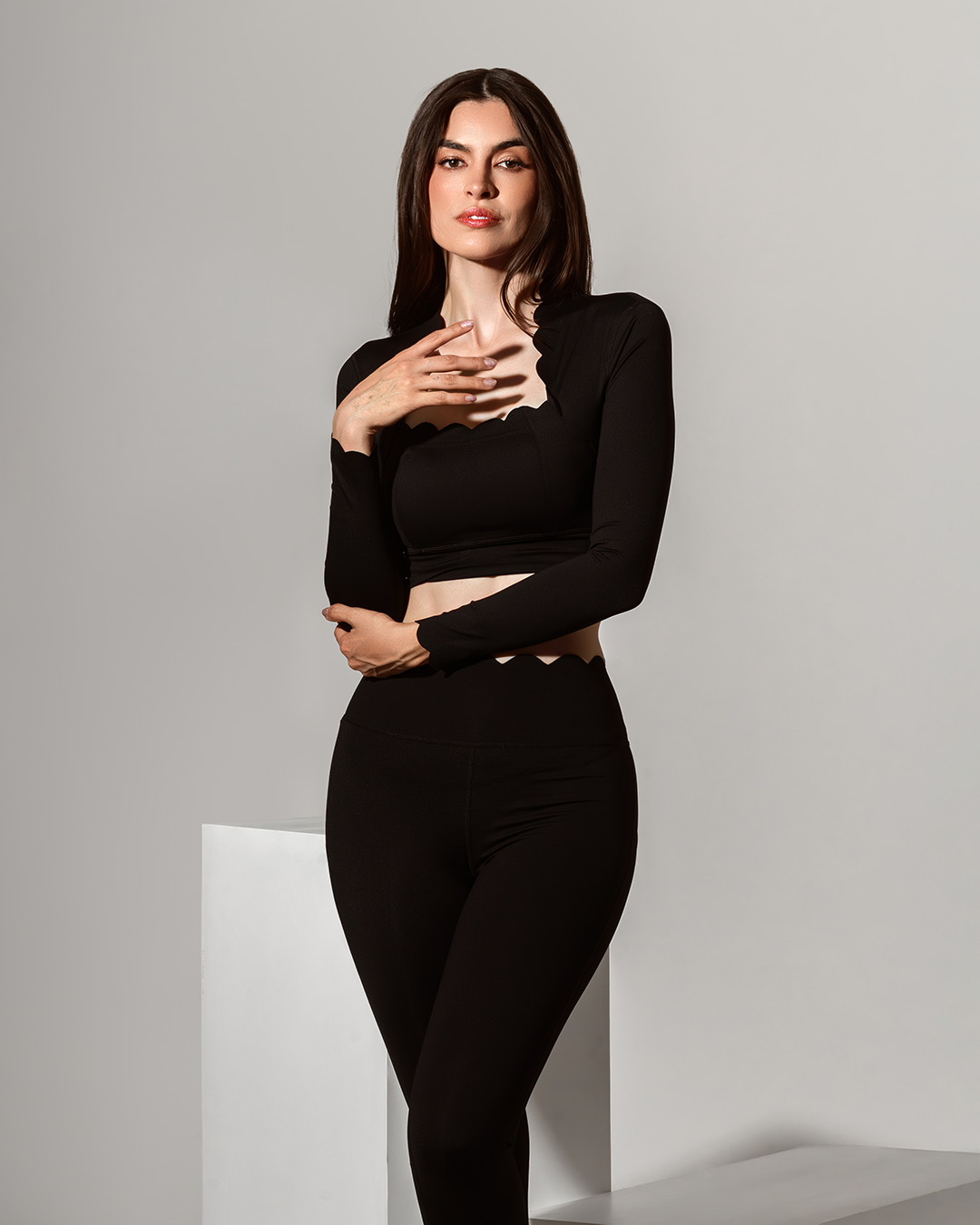 Elevé Noir Top